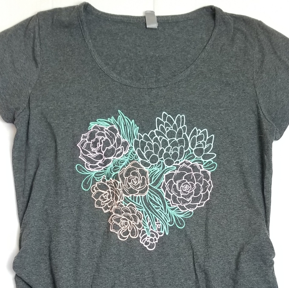 BLOOM MATERNITY Floral Bouquet Tee - Picture 2 of 11